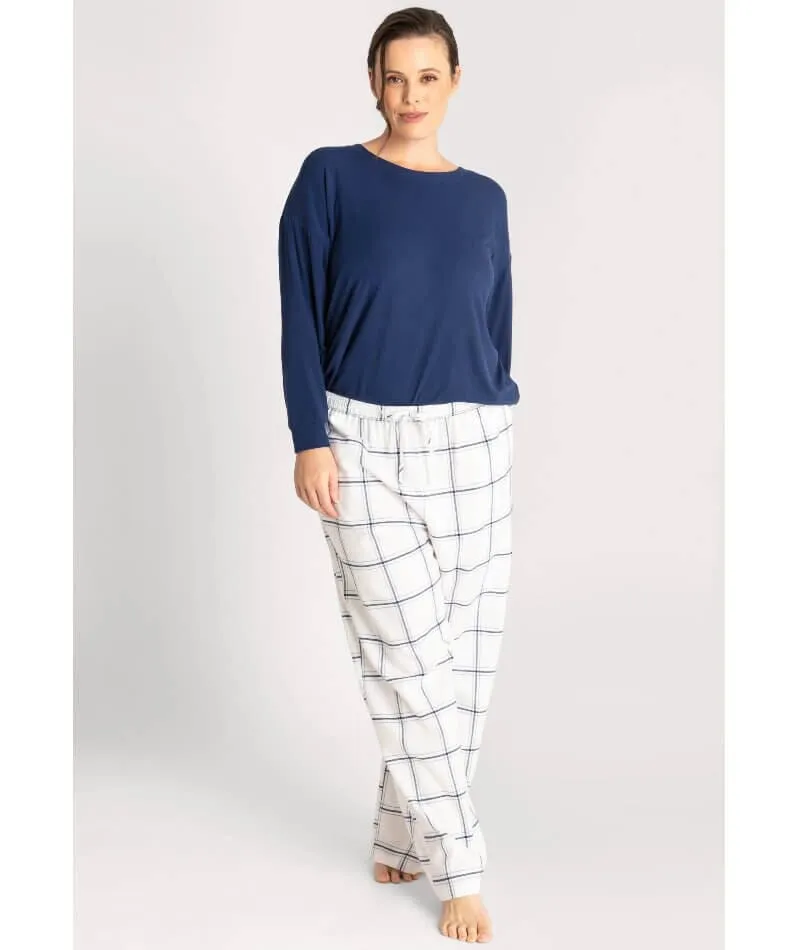 Ava & Audrey Maddison Knit Slouch LS Tee - Navy
