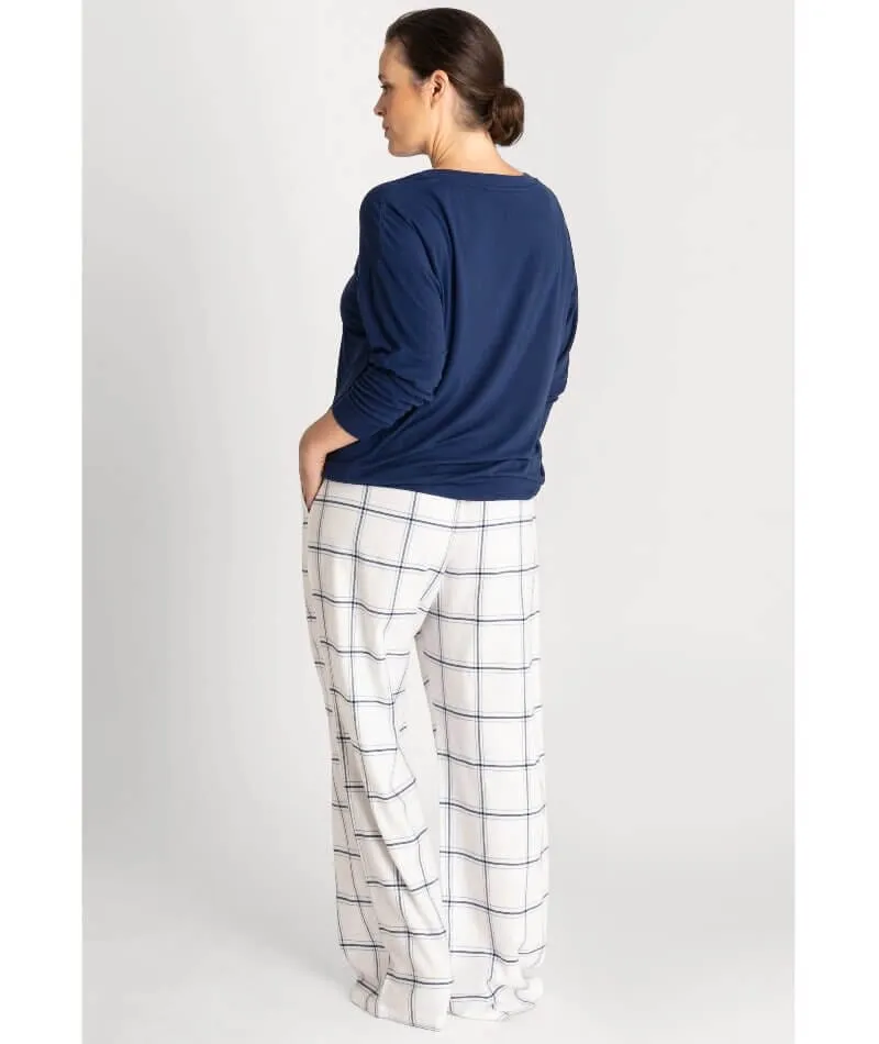 Ava & Audrey Maddison Knit Slouch LS Tee - Navy