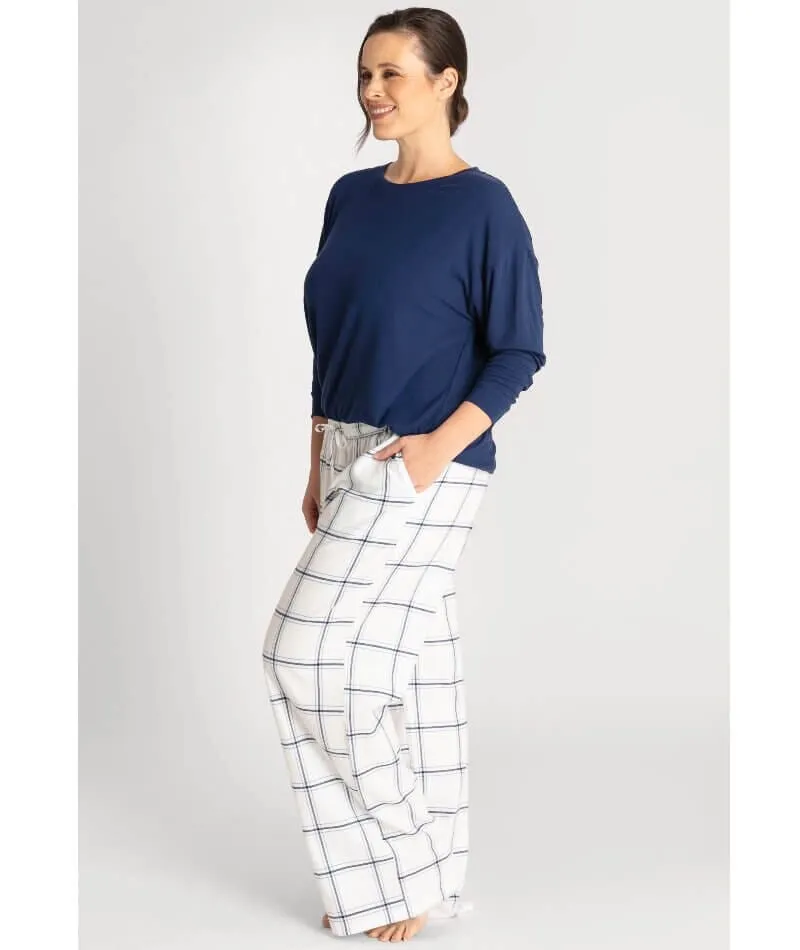 Ava & Audrey Maddison Knit Slouch LS Tee - Navy
