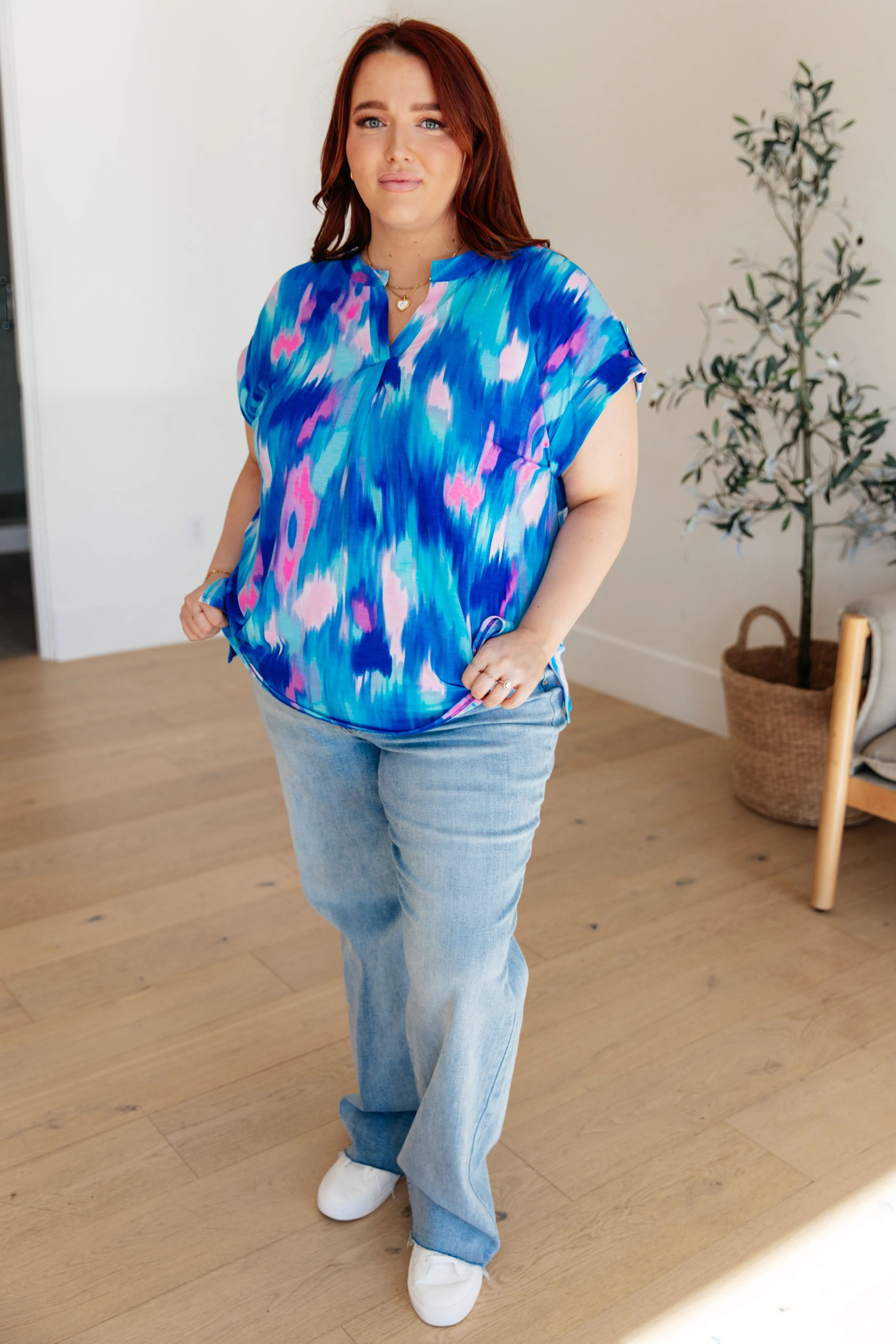 DEAR SCARLETT-  Lizzy Cap Sleeve Top in Royal Brush Strokes