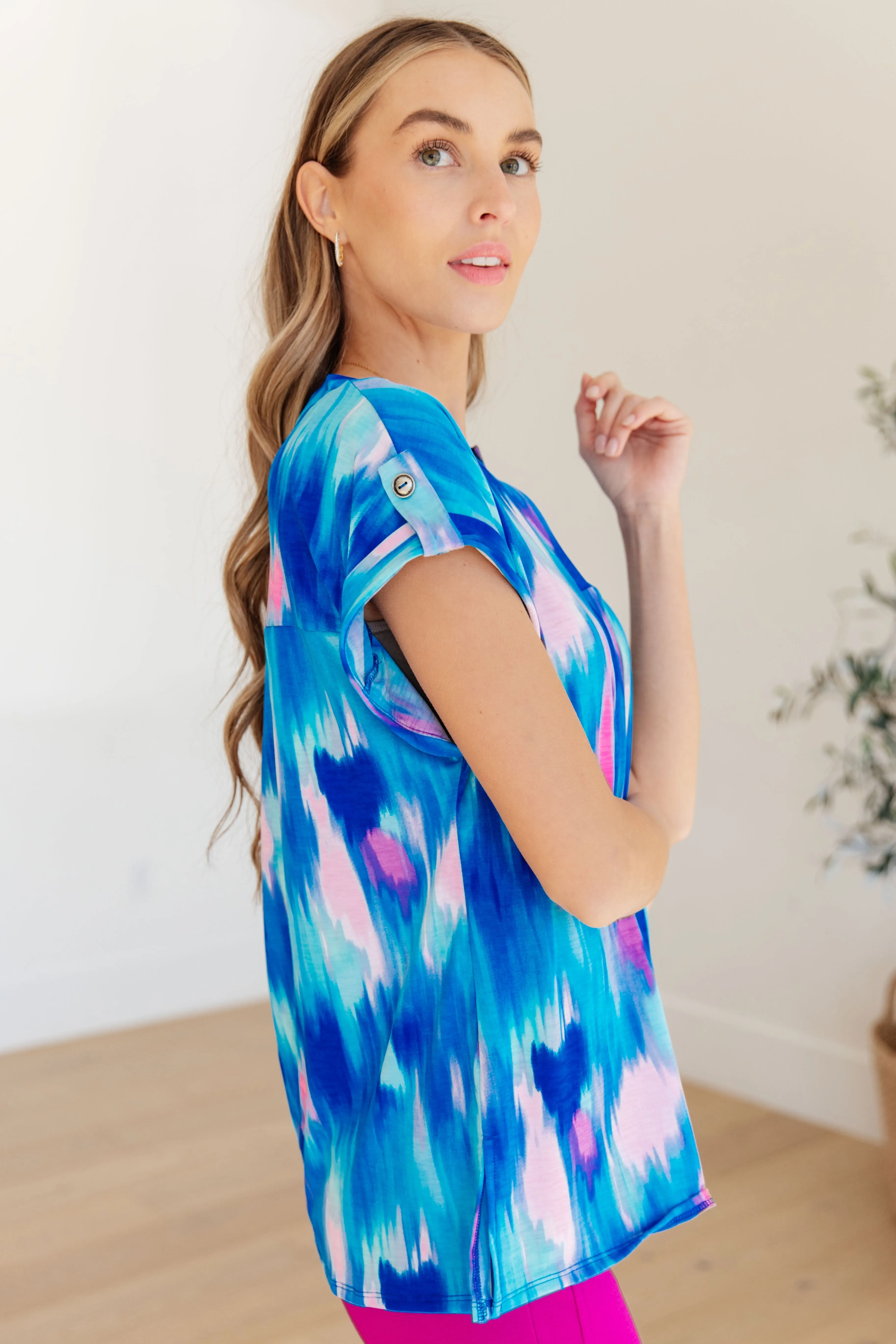 DEAR SCARLETT-  Lizzy Cap Sleeve Top in Royal Brush Strokes