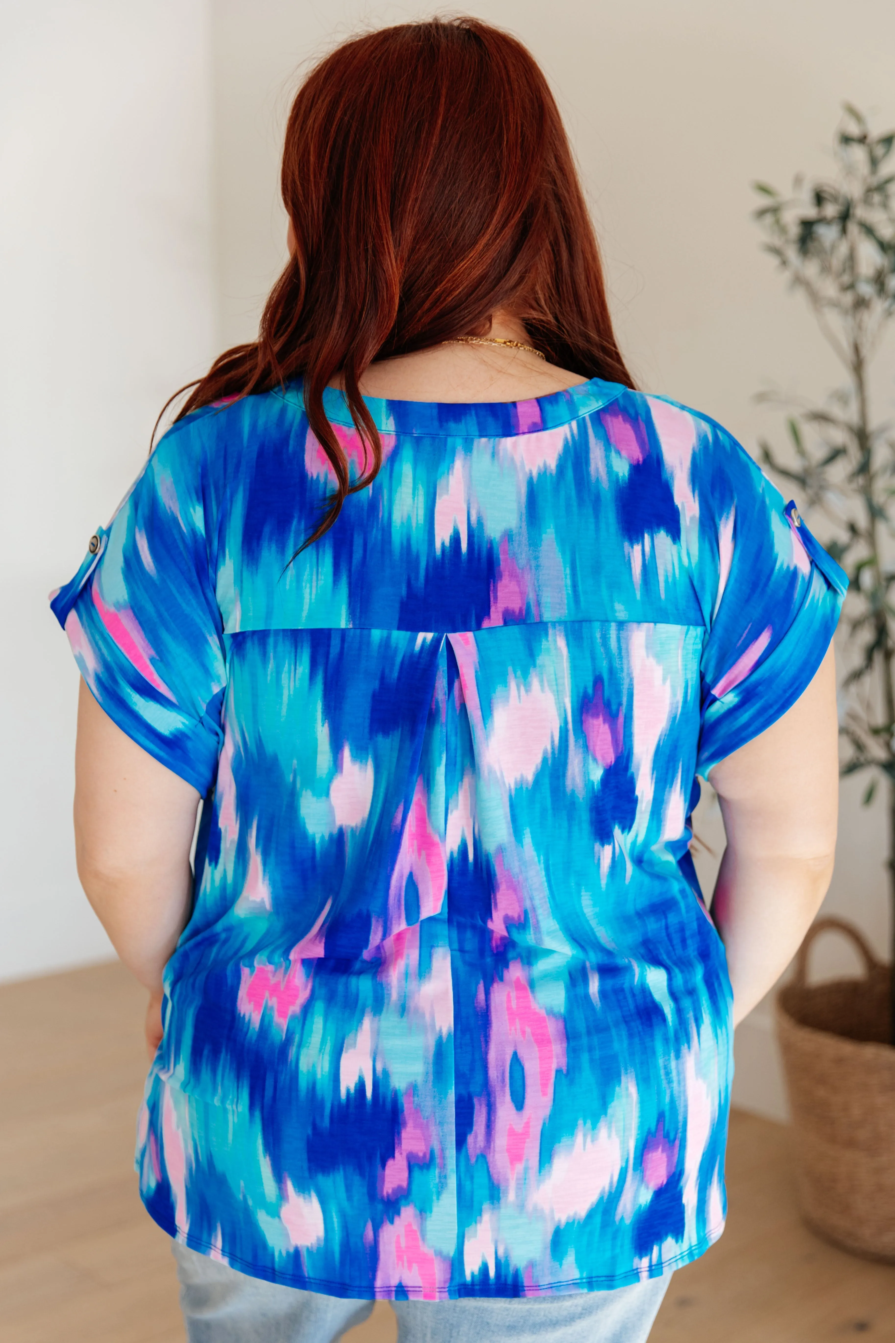DEAR SCARLETT-  Lizzy Cap Sleeve Top in Royal Brush Strokes