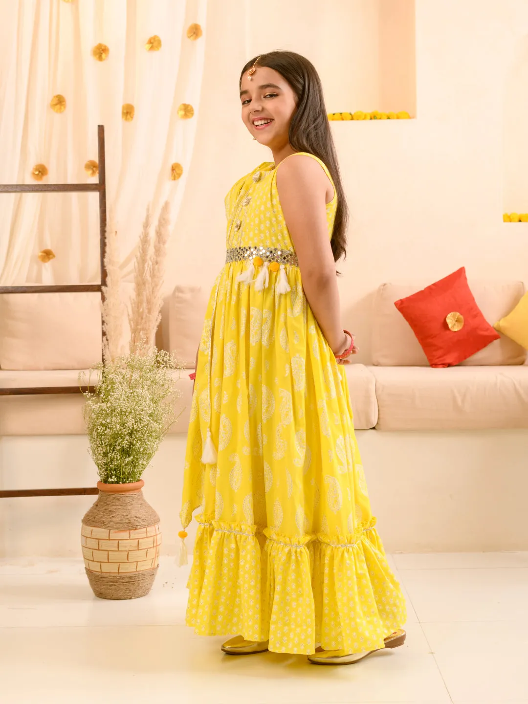 Girls Ethnic Motifs Printed Fit Flare Maxi Ethnic Dress With Dupatta Belt