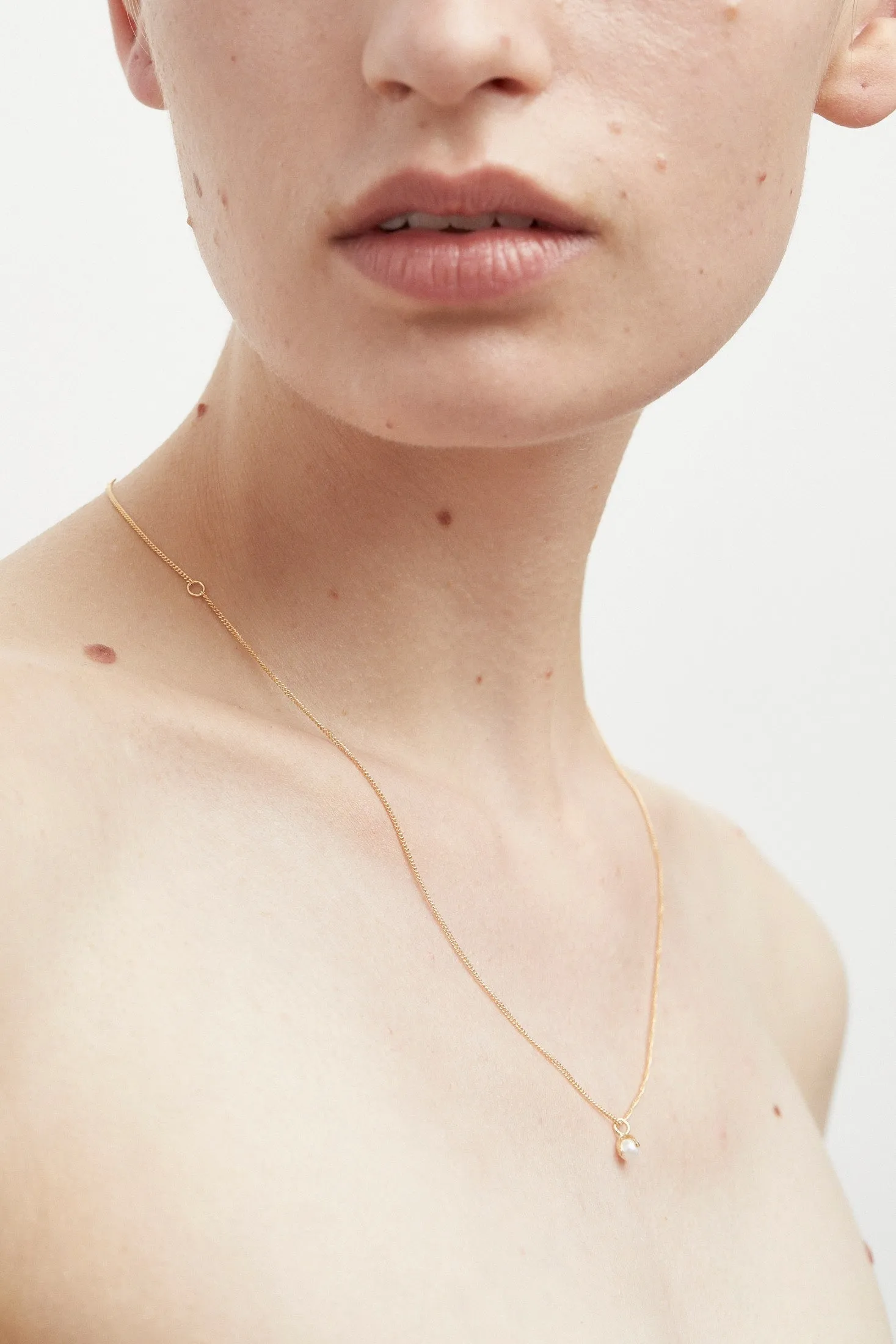 Pearled Necklace Mini