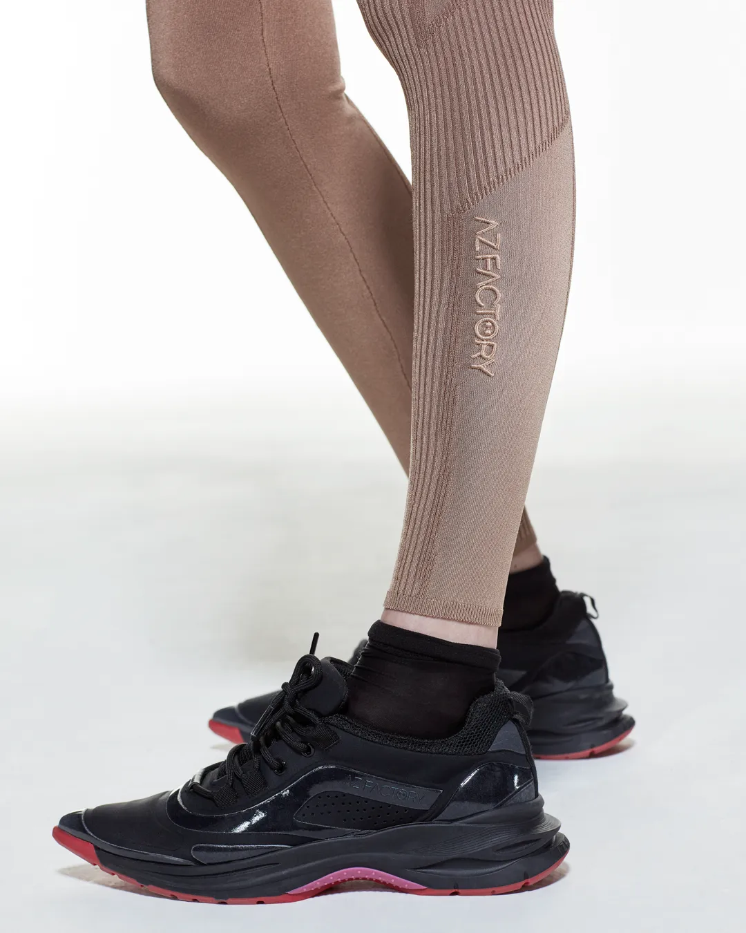 PRIME-LAYER LEGGING - NUDE