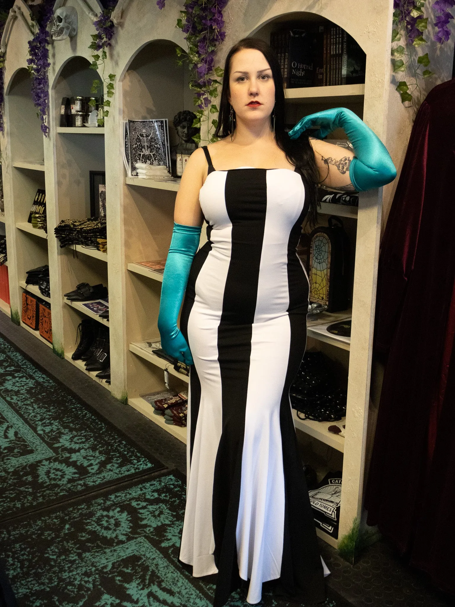 Sandworm Striped Gown