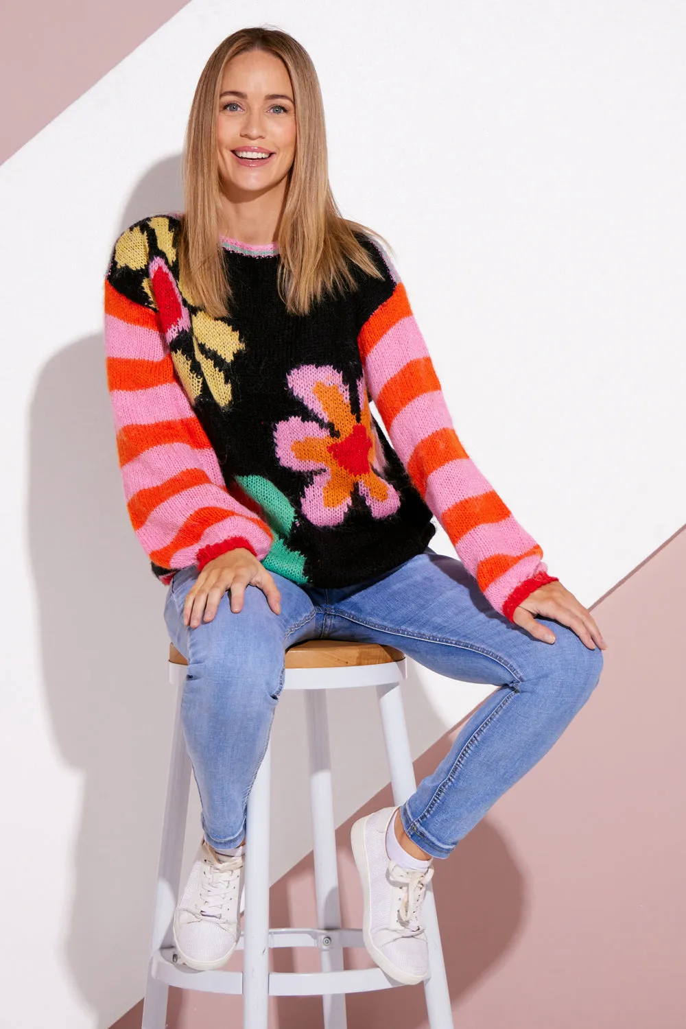 Stevie Knit Jumper - Black/Multi Floral
