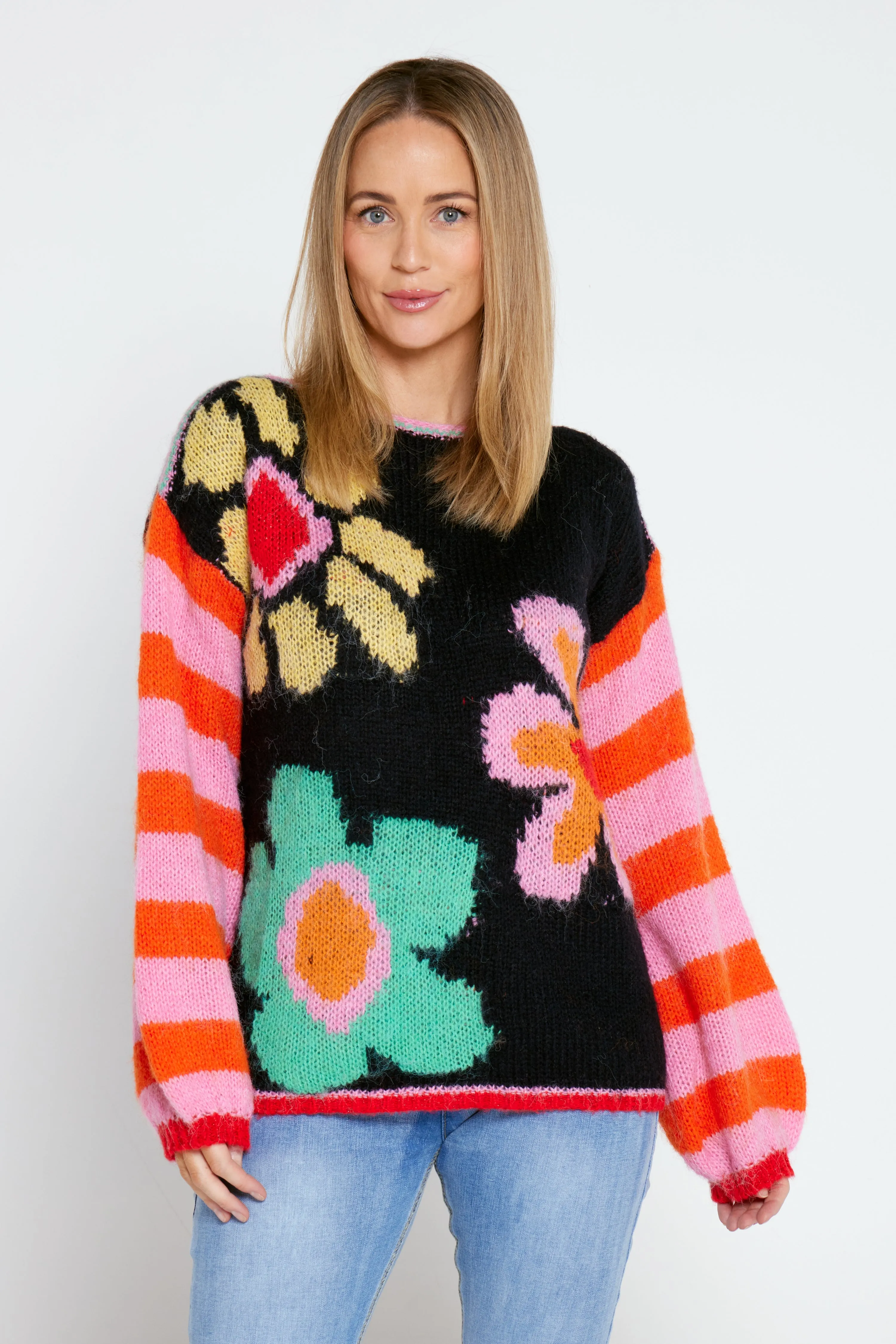 Stevie Knit Jumper - Black/Multi Floral