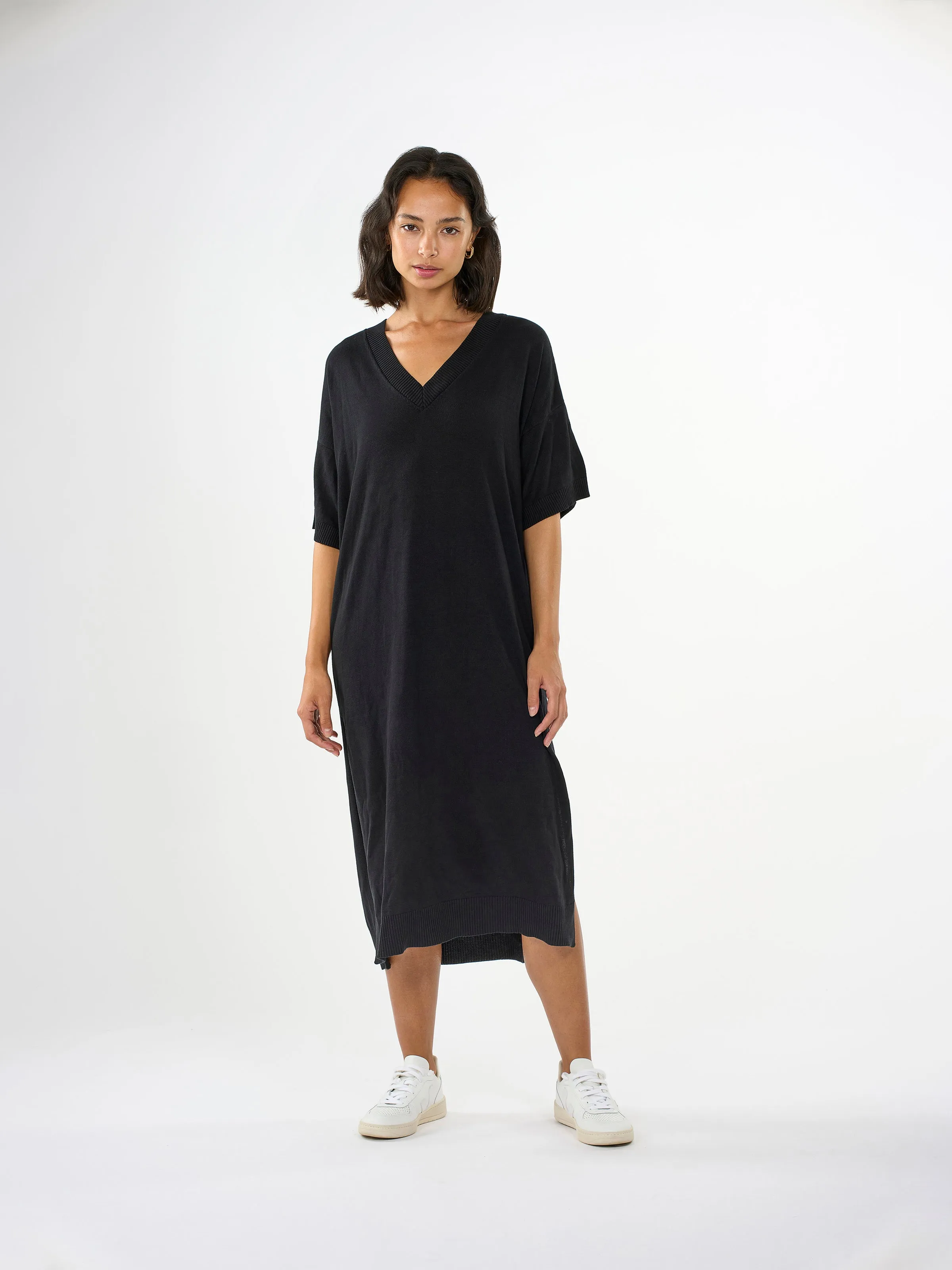 V-neck viscose knit dress - Black Jet